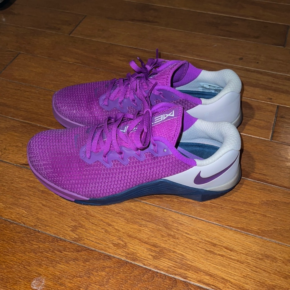 Nike Metcon 5 running shoes